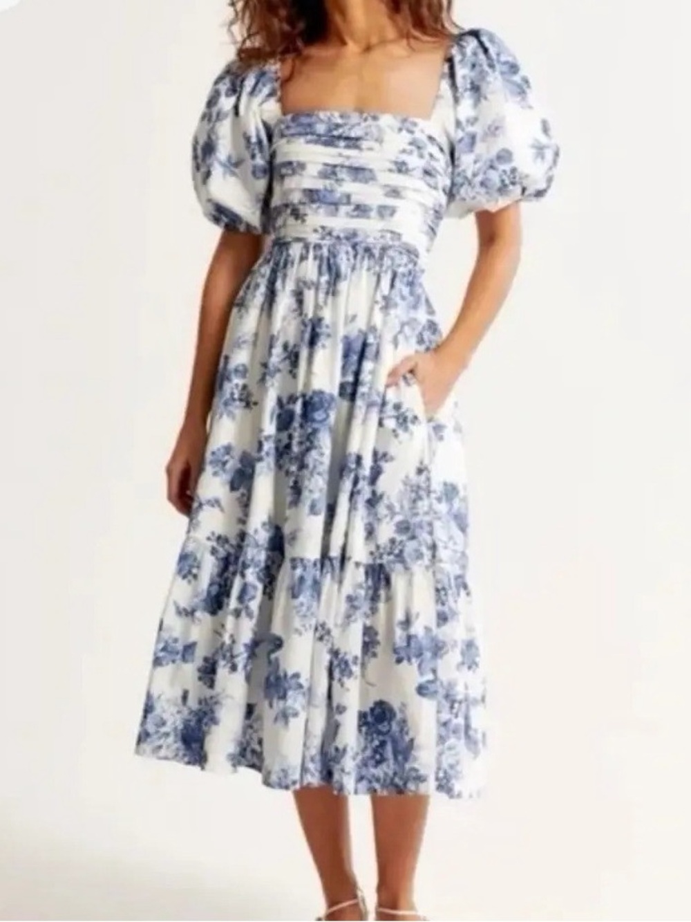 Abercrombie Emerson Poplin Midi Dress in Blue and White Floral